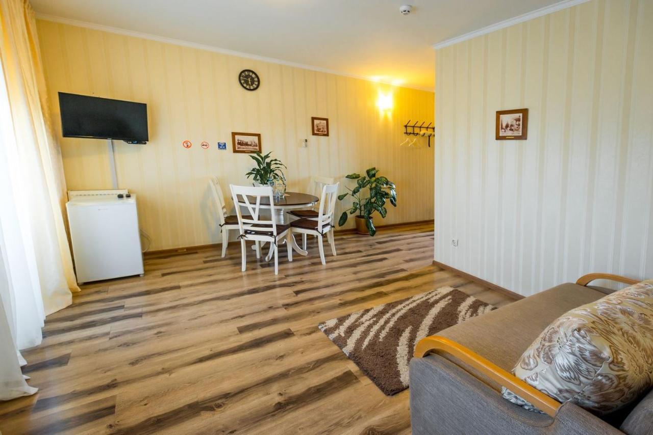 Guest House Shale Vinnytsja Buitenkant foto